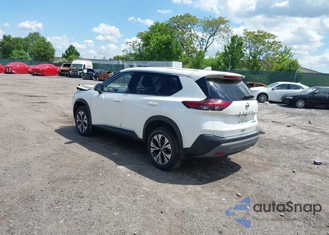 2021 Nissan Rogue Sv Intelligent Awd z USA, uszkodzony, nr VIN JN8AT3BB5MW232242